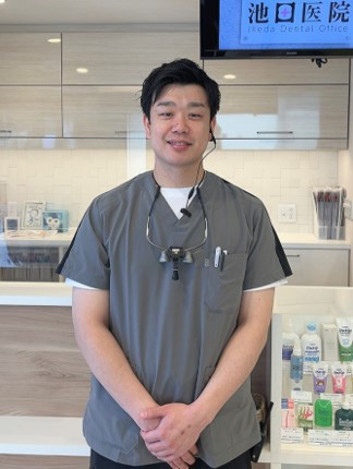 歯科医師 納所秋二